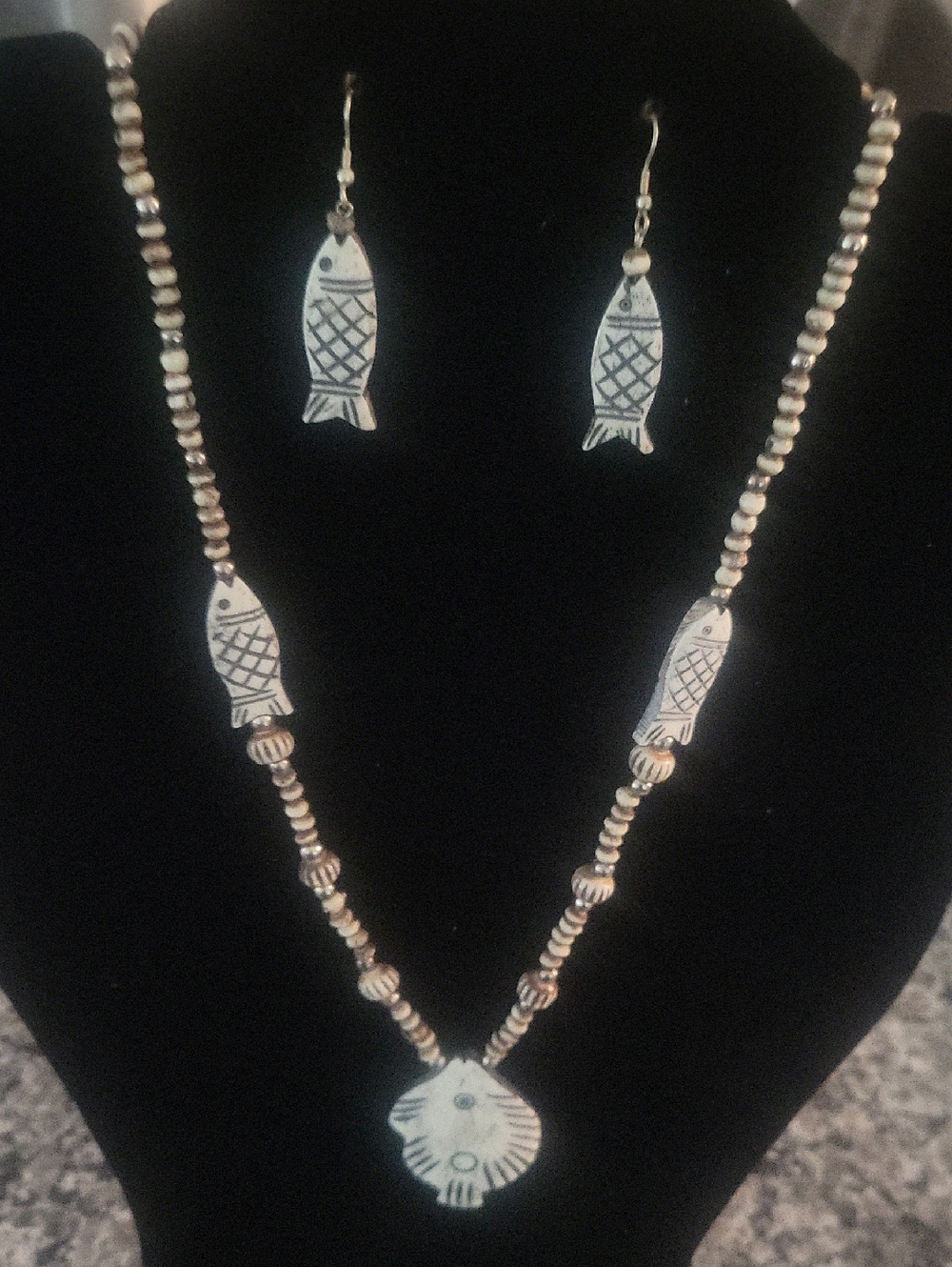 Handcrafted Silver-Tone Fish Bead Necklace & Earring Set!